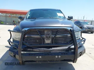 2016 Ram 1500 Lone Star z VIN 1C6RR6LT5GS209519, wystawiony jako IAAI lot #41983512 z przebiegiem 197 647 mil mil oraz . Historia ofert i sprzedaży dostępna na DreamBid. Obrazek 12.