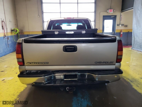 2001 Chevrolet Silverado 1500 LT with VIN 1GCEK19T61Z229797, listed as a Copart auction lot 88791745 with 175,571 mi miles and Clean Title. Bid and sale history available at carsss.com. Image 6.