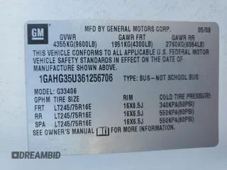 2006 Chevrolet Express Passenger z VIN 1GAHG35U361256706, wystawiony jako Copart lot #53382965 z przebiegiem 235 191 mil mil oraz Tytuł czysty. Historia ofert i sprzedaży dostępna na DreamBid. Obrazek 13.