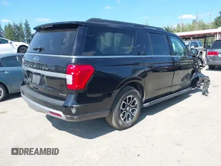 2024 Ford Expedition Max XLT z VIN 1FMJK1J88REA19268, wystawiony jako IAAI lot #42531915 z przebiegiem 34 917 mil mil oraz . Historia ofert i sprzedaży dostępna na DreamBid. Obrazek 4.