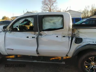 2023 GMC Canyon 4WD AT4 with VIN 1GTP6DEK0P1260420, listed as a IAAI auction lot 41864560 with 1 mi miles. Bid and sale history available at carsss.com. Image 14.