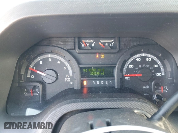2014 Ford Econoline Cargo with VIN 1FMNE3BL0EDA57875, listed as a Copart auction lot 51648615 with 250,398 mi miles and Clean Title. Bid and sale history available at DreamBid. Image 9.