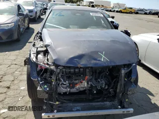 2023 Toyota Crown XLE with VIN JTDAAAAF4P3001252, listed as a Copart auction lot 68485534 with 29,648 mi miles and Salvage Title. Bid and sale history available at carsss.com. Image 5.