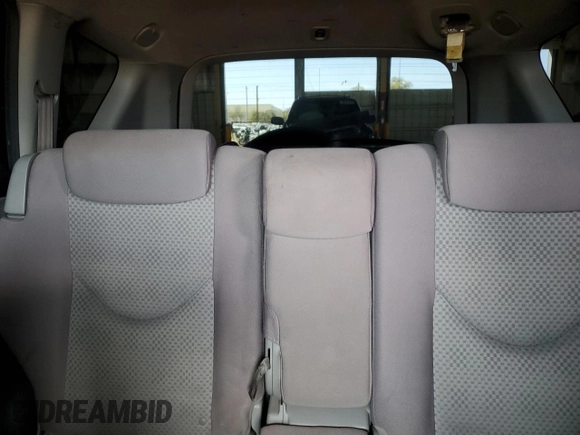 2007 Toyota RAV4 with VIN JTMBK33V375013396, listed as a Copart auction lot 50952885 with 186,013 mi miles and Clean Title. Bid and sale history available at carsss.com. Image 10.