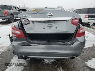 2018 Nissan Altima SV with VIN 1N4AL3AP0JC212203, listed as a Copart auction lot 43699035 with 113,328 mi miles and Clean Title. Bid and sale history available at DreamBid. Image 6.