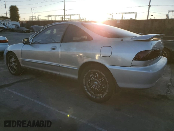 1999 Acura Integra GS with VIN JH4DC4462XS005437, listed as a Copart auction lot 88804445 with 173,352 mi miles and Clean Title. Bid and sale history available at carsss.com. Image 2.