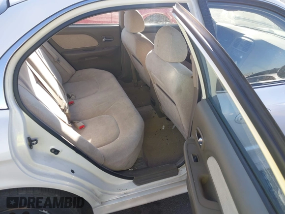 2004 Hyundai Sonata with VIN KMHWF25S84A016263, listed as a IAAI auction lot 41767003 with 140,301 mi miles. Bid and sale history available at carsss.com. Image 8.