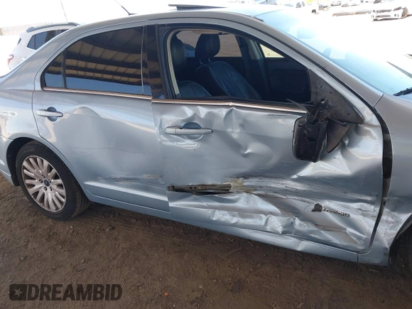 2010 Ford Fusion Hybrid with VIN 3FADP0L32AR143350, listed as a IAAI auction lot 42549839 with 137,466 mi miles and . Bid and sale history available at DreamBid. Image 13.