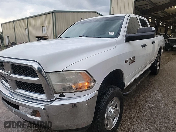 2015 Ram 2500 Tradesman z VIN 3C6TR5CT5FG664005, wystawiony jako IAAI lot #42556122 z przebiegiem 183 397 mil mil oraz . Historia ofert i sprzedaży dostępna na DreamBid. Obrazek 4.