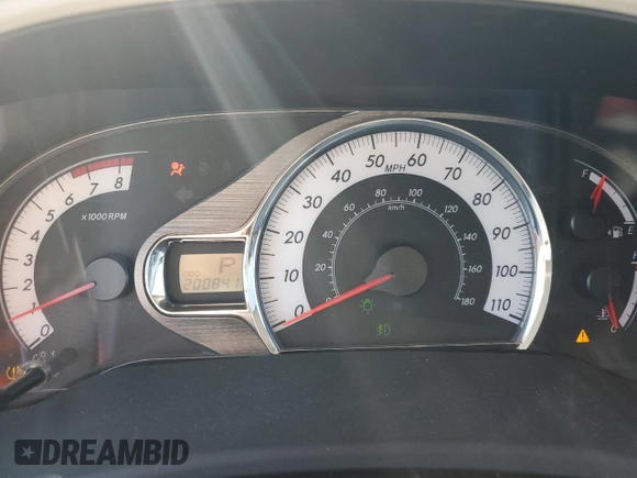 2011 Toyota Sienna SE with VIN 5TDXK3DCXBS048314, listed as a Copart auction lot 55989415 with 200,841 mi miles and Salvage title. Bid and sale history available at DreamBid. Image 9.