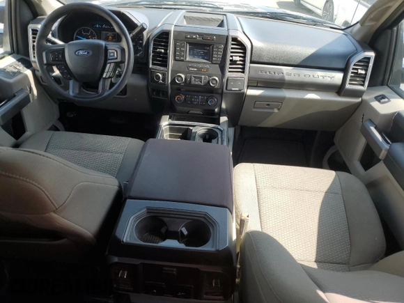 2019 Ford F-250 XL with VIN 1FT7W2BT2KEE58404, listed as a Copart auction lot 59939215 with 118,337 mi miles and Salvage title. Bid and sale history available at DreamBid. Image 8.