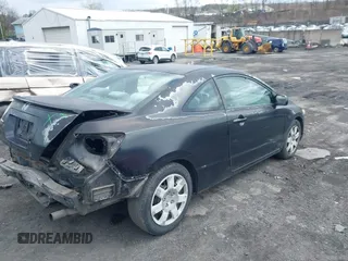 2008 Honda Civic Cpe LX with VIN 2HGFG11618H514205, listed as a IAAI auction lot 41990994 with 251,010 mi miles. Bid and sale history available at carsss.com. Image 4.