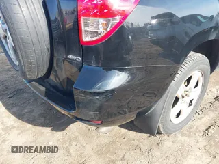 2008 Toyota RAV4 with VIN JTMBD35V285158647, listed as a IAAI auction lot 41767020 with 186,771 mi miles. Bid and sale history available at carsss.com. Image 6.