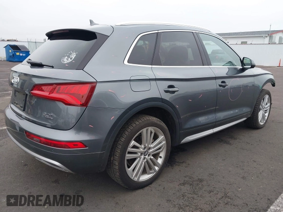 2018 Audi Q5 Premium Plus with VIN WA1BNAFY7J2106037, listed as a IAAI auction lot 41282887 with 81,170 mi miles. Bid and sale history available at carsss.com. Image 4.