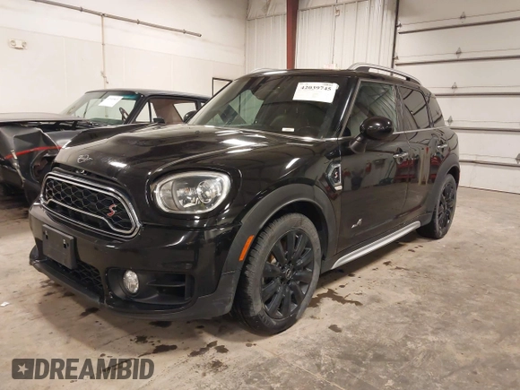 2019 MINI Countryman Cooper S с VIN WMZYT5C59K3G91029, выставлен на аукционе IAAI как лот 42039745 с пробегом 128 365 миль миль и . История ставок и продаж доступна на DreamBid. Изображение 2.