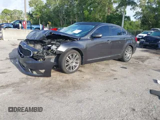 2016 Kia Cadenza Premium with VIN KNALN4D76G5207273, listed as a IAAI auction lot 42018231 with 92,460 mi miles. Bid and sale history available at carsss.com. Image 17.