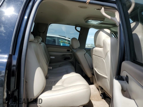 2003 Chevrolet Suburban with VIN 1GNFK16T83J218673, listed as a Copart auction lot 70991614 with 146,490 mi miles and Salvage Title. Bid and sale history available at carsss.com. Image 10.