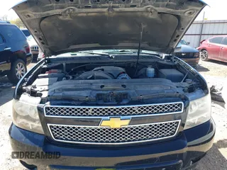 2011 Chevrolet Suburban LTZ with VIN 1GNSKKE33BR380376, listed as a IAAI auction lot 41825445 with 228,715 mi miles and . Bid and sale history available at DreamBid. Image 10.