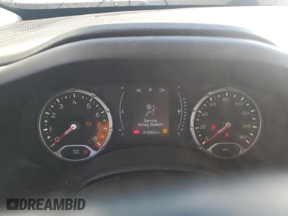 2017 Jeep Renegade Latitude with VIN ZACCJABB7HPE91641, listed as a Copart auction lot 53029205 with 210,002 mi miles and Salvage title. Bid and sale history available at DreamBid. Image 9.