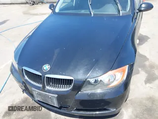 2008 BMW 3 Series 328i with VIN WBAVC57538NK77152, listed as a IAAI auction lot 42516110 with 225,059 mi miles and . Bid and sale history available at DreamBid. Image 6.
