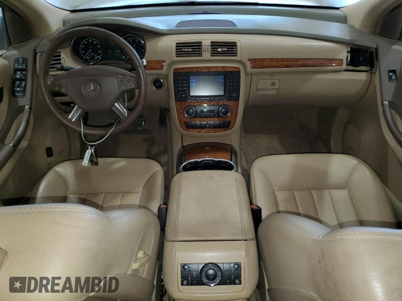 2008 Mercedes-Benz R 3.5L z VIN 4JGCB65E38A071600, wystawiony jako Copart lot #73197054 z przebiegiem 149 235 mil mil oraz Nie do naprawy • Non repairable. Historia ofert i sprzedaży dostępna na DreamBid. Obrazek 8.