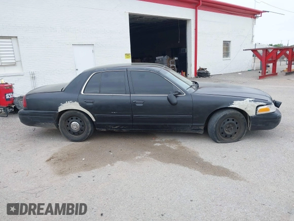 2010 Ford Police Interceptor with VIN 2FABP7BV7AX146460, listed as a IAAI auction lot 41852728 with 124,786 mi miles and . Bid and sale history available at DreamBid. Image 14.