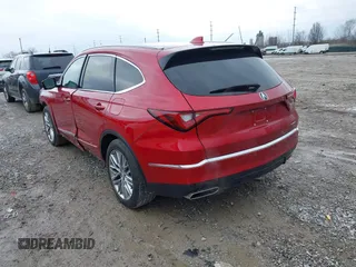 2023 Acura MDX w/Advance Package with VIN 5J8YE1H86PL035592, listed as a IAAI auction lot 41578761 with 18,802 mi miles. Bid and sale history available at carsss.com. Image 3.