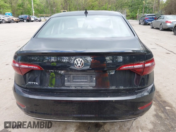 2020 Volkswagen Jetta SEL with VIN 3VWE57BU2LM081811, listed as a IAAI auction lot 42134394 with 96,121 mi miles and . Bid and sale history available at DreamBid. Image 16.