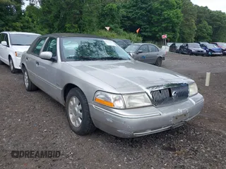2004 Mercury Grand Marquis LS Premium с VIN 2MEFM75W84X607015, выставлен на аукционе IAAI как лот 42422983 с пробегом 87 733 миль миль и . История ставок и продаж доступна на DreamBid. Изображение 1.