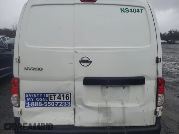 2015 Nissan NV200 SV with VIN 3N6CM0KN0FK734047, listed as a Copart auction lot 51535675 with 0 mi miles and Clean Title. Bid and sale history available at carsss.com. Image 10.