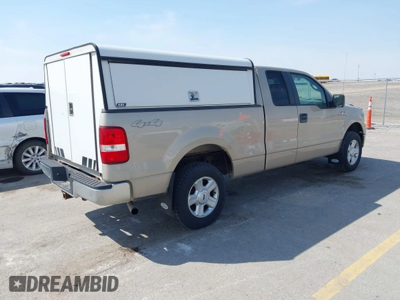 2008 Ford F-150 XLT with VIN 1FTPX14V18KB48289, listed as a IAAI auction lot 42001437 with 184,530 mi miles. Bid and sale history available at carsss.com. Image 4.