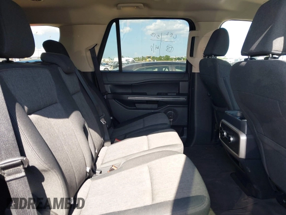 2024 Ford Expedition XLT with VIN 1FMJU1J82REA54818, listed as a IAAI auction lot 42785765 with 33,983 mi miles and . Bid and sale history available at DreamBid. Image 8.
