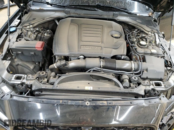 2021 Jaguar XF R-Dynamic SE with VIN SAJBL4GX2MCY89044, listed as a Copart auction lot 86945684 with 38,472 mi miles and Salvage Title. Bid and sale history available at carsss.com. Image 11.