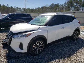 2021 Nissan Kicks SV with VIN 3N1CP5CV6ML493871, listed as a Copart auction lot 49671955 with 58,077 mi miles and Salvage Title. Bid and sale history available at carsss.com. Image 1.