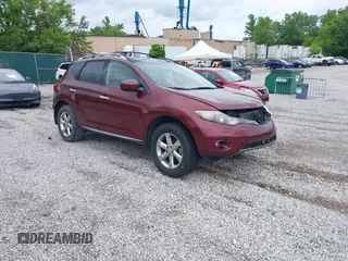 2010 Nissan Murano S z VIN JN8AZ1MUXAW016755, wystawiony jako IAAI lot #42208983 z przebiegiem 215 545 mil mil oraz . Historia ofert i sprzedaży dostępna na DreamBid. Obrazek 1.
