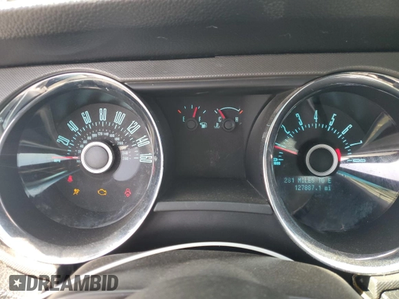 2013 Ford Mustang GT with VIN 1ZVBP8CF3D5228471, listed as a Copart auction lot 88909295 with 127,887 mi miles and Salvage title. Bid and sale history available at DreamBid. Image 9.