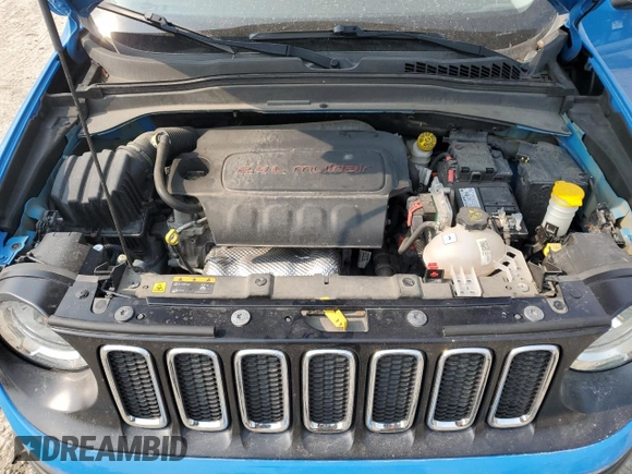 2015 Jeep Renegade Latitude z VIN ZACCJBBT4FPC03571, wystawiony jako Copart lot #58923295 z przebiegiem 45 031 mil mil oraz Czysty tytuł • Clean title. Historia ofert i sprzedaży dostępna na DreamBid. Obrazek 12.