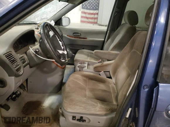 2005 Kia Sedona LX with VIN KNDUP132556681132, listed as a Copart auction lot 45687035 with 226,291 mi miles and Non Repairable. Bid and sale history available at carsss.com. Image 7.