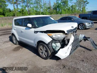 2014 Kia Soul with VIN KNDJN2A29E7058611, listed as a IAAI auction lot 41997441 with 126,757 mi miles. Bid and sale history available at carsss.com. Image 1.