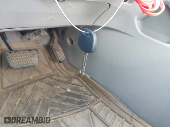 2009 Toyota Highlander z VIN JTEES41A392137445, wystawiony jako IAAI lot #41528613 z przebiegiem 206 431 mil mil oraz . Historia ofert i sprzedaży dostępna na DreamBid. Obrazek 11.
