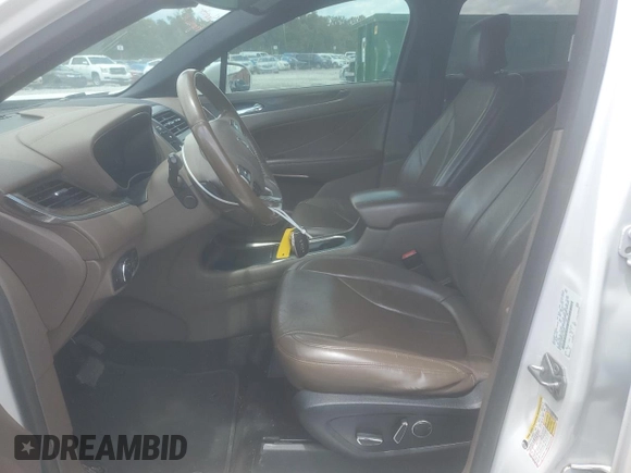2017 Lincoln MKC Reserve with VIN 5LMCJ3C9XHUL19165, listed as a Copart auction lot 61538025 with 130,041 mi miles and Salvage title. Bid and sale history available at DreamBid. Image 7.