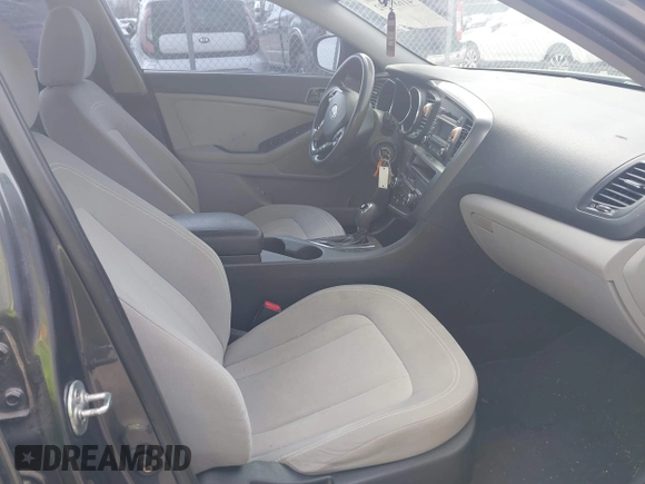2011 Kia Optima LX z VIN KNAGM4A73B5166988, wystawiony jako IAAI lot #41689192 z przebiegiem 149 123 mil mil oraz . Historia ofert i sprzedaży dostępna na DreamBid. Obrazek 5.