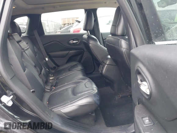 2014 Jeep Cherokee Limited with VIN 1C4PJMDB1EW156776, listed as a IAAI auction lot 41852167 with 130,514 mi miles and . Bid and sale history available at DreamBid. Image 8.