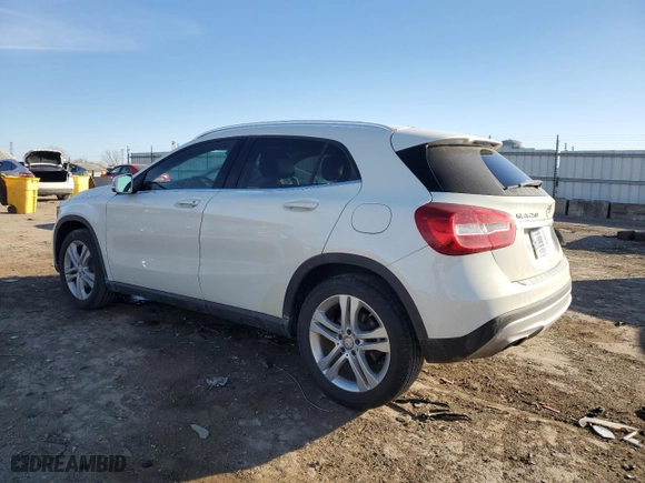 2015 Mercedes-Benz GLA-Class GLA 250 with VIN WDCTG4EB7FJ133247, listed as a Copart auction lot 41925565 with NaN miles and Salvage Title. Bid and sale history available at carsss.com. Image 2.