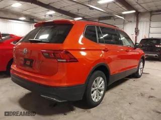 2019 Volkswagen Tiguan S with VIN 3VV0B7AX3KM075498, listed as a IAAI auction lot 41501778 with 143,262 mi miles. Bid and sale history available at carsss.com. Image 4.