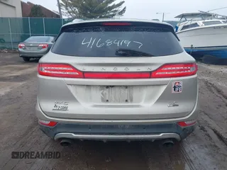 2015 Lincoln MKC with VIN 5LMCJ1A96FUJ30579, listed as a IAAI auction lot 41684147 with 144,364 mi miles and . Bid and sale history available at DreamBid. Image 16.