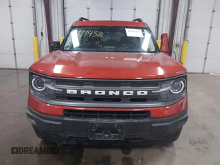 2024 Ford Bronco Sport Big Bend z VIN 3FMCR9B6XRRE82851, wystawiony jako IAAI lot #41999432 z przebiegiem 26 825 mil mil oraz . Historia ofert i sprzedaży dostępna na DreamBid. Obrazek 12.