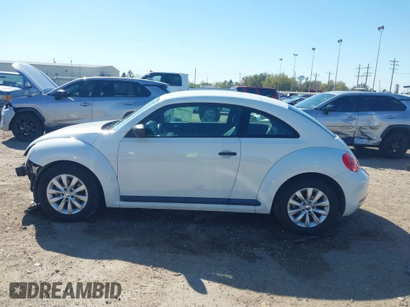 2015 Volkswagen Beetle Fleet Edition with VIN 3VWF17AT3FM651960, listed as a IAAI auction lot 41815688 with 113,907 mi miles and . Bid and sale history available at DreamBid. Image 15.