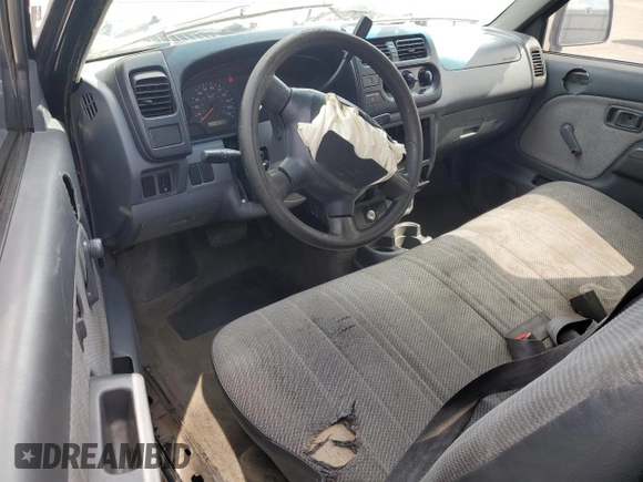 2001 Nissan Frontier XE with VIN 1N6DD21S71C335481, listed as a Copart auction lot 53393635 with 197,327 mi miles and Salvage title. Bid and sale history available at DreamBid. Image 8.