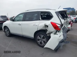 2018 Nissan Pathfinder SV z VIN 5N1DR2MMXJC663829, wystawiony jako IAAI lot #42083443 z przebiegiem 94 027 mil mil oraz . Historia ofert i sprzedaży dostępna na DreamBid. Obrazek 14.